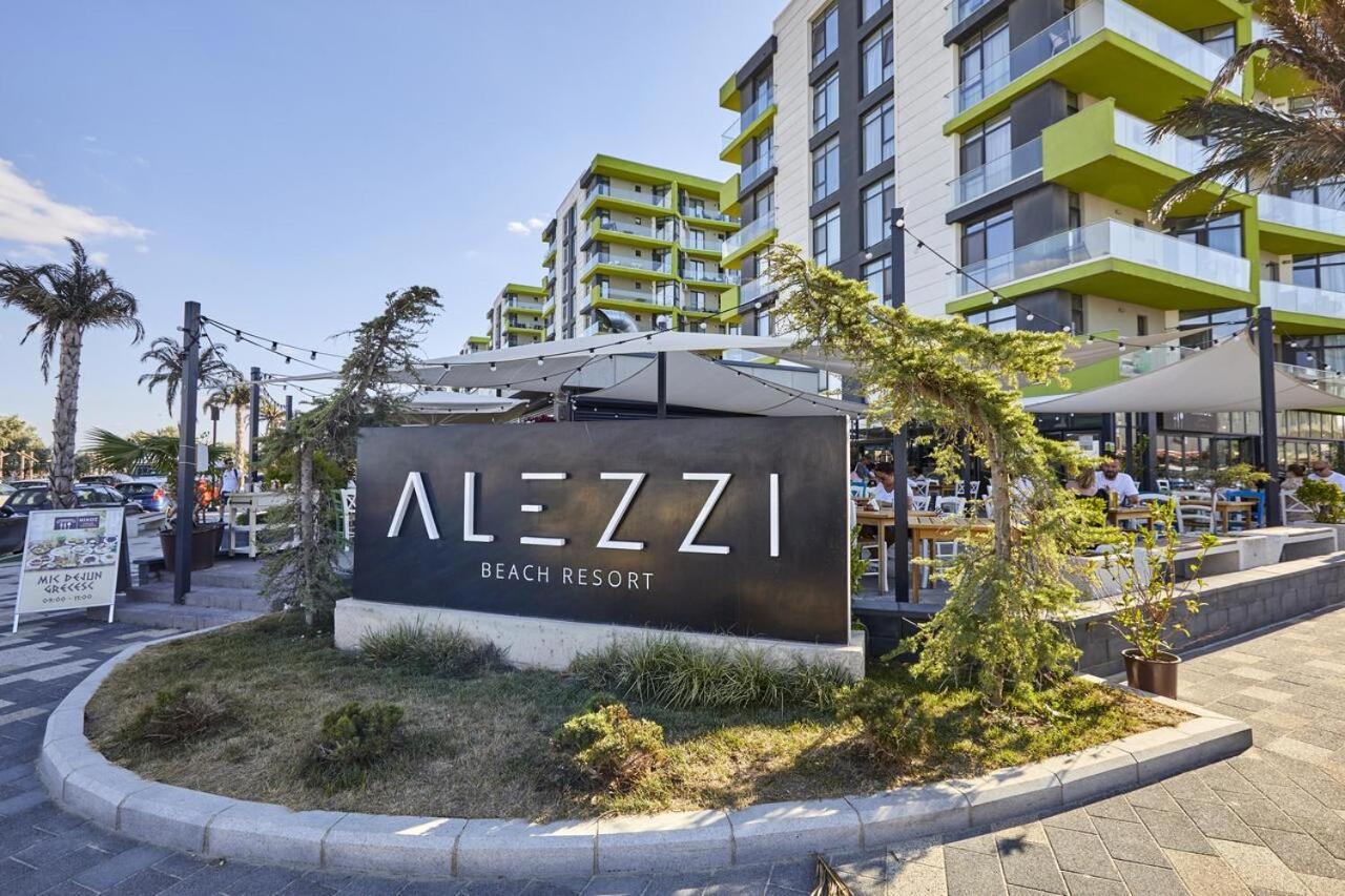 Ferienwohnung Luxury Kln By Alezzi Mamaia Nord Năvodari Exterior foto