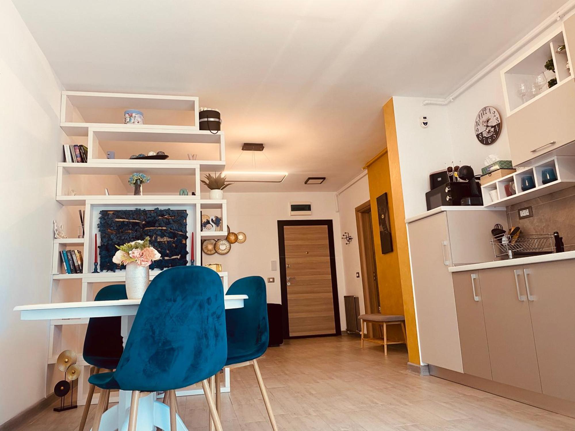 Ferienwohnung Luxury Kln By Alezzi Mamaia Nord Năvodari Exterior foto
